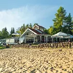 Piekny Brzeg Resort *